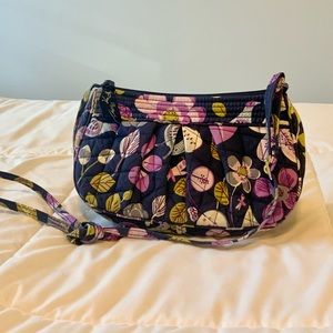Retired Vera Bradley Crossbody Bag “Frannie” in Floral Nightingale
